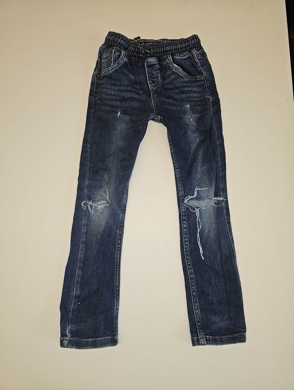 EUC | 5T | Cat & Jack | Dark Wash Distressed Pull-On Skinny Jeans